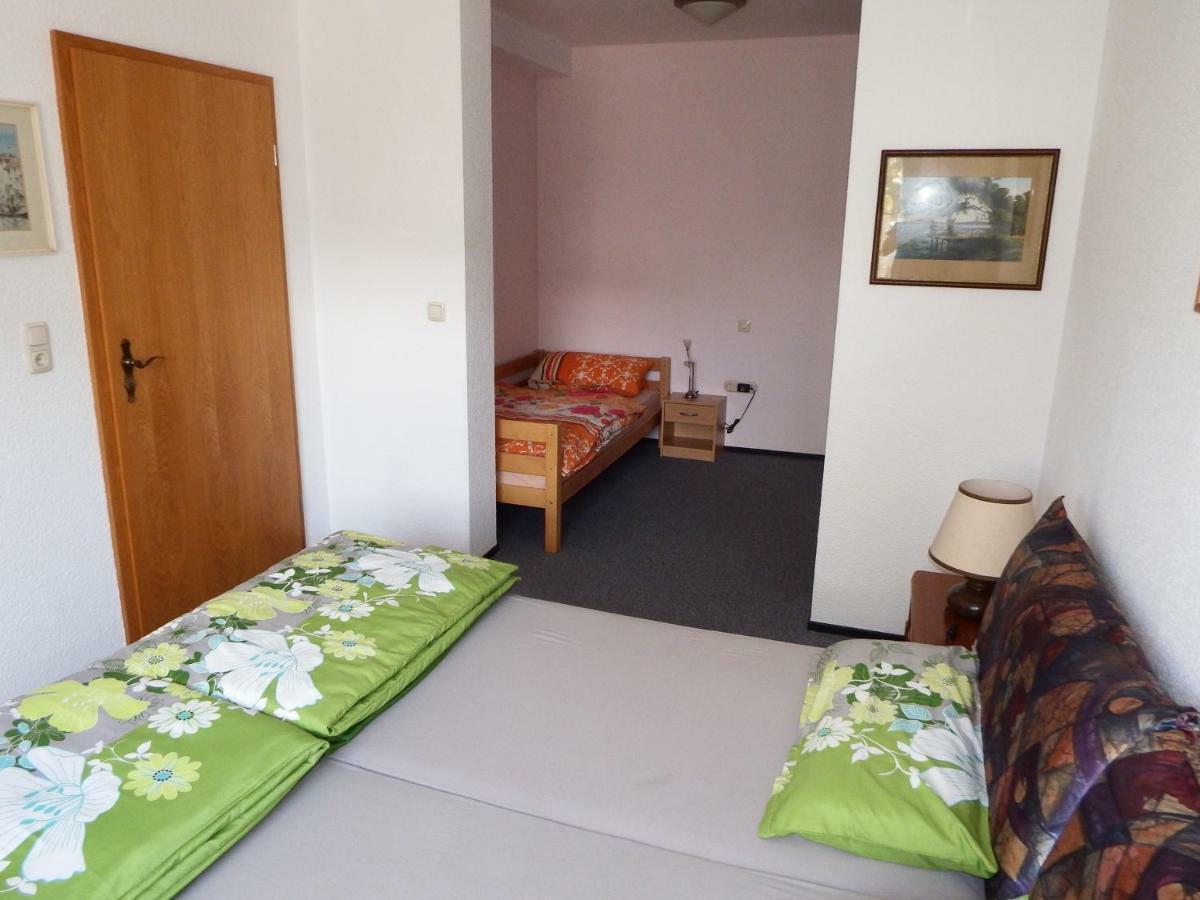 Nette Ferienwohnung Mit Eigenem Eingang Und Sonnenterrasse イトシュタイン エクステリア 写真